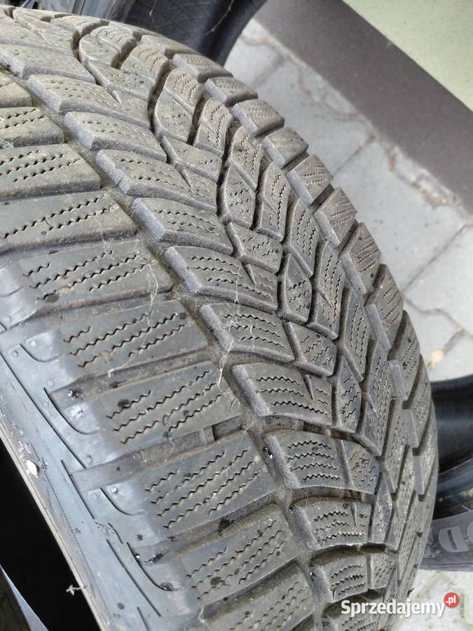 Opony zimowe Goodyear Ultra Grip 215 45 17 śląskie Katowice sprzedam