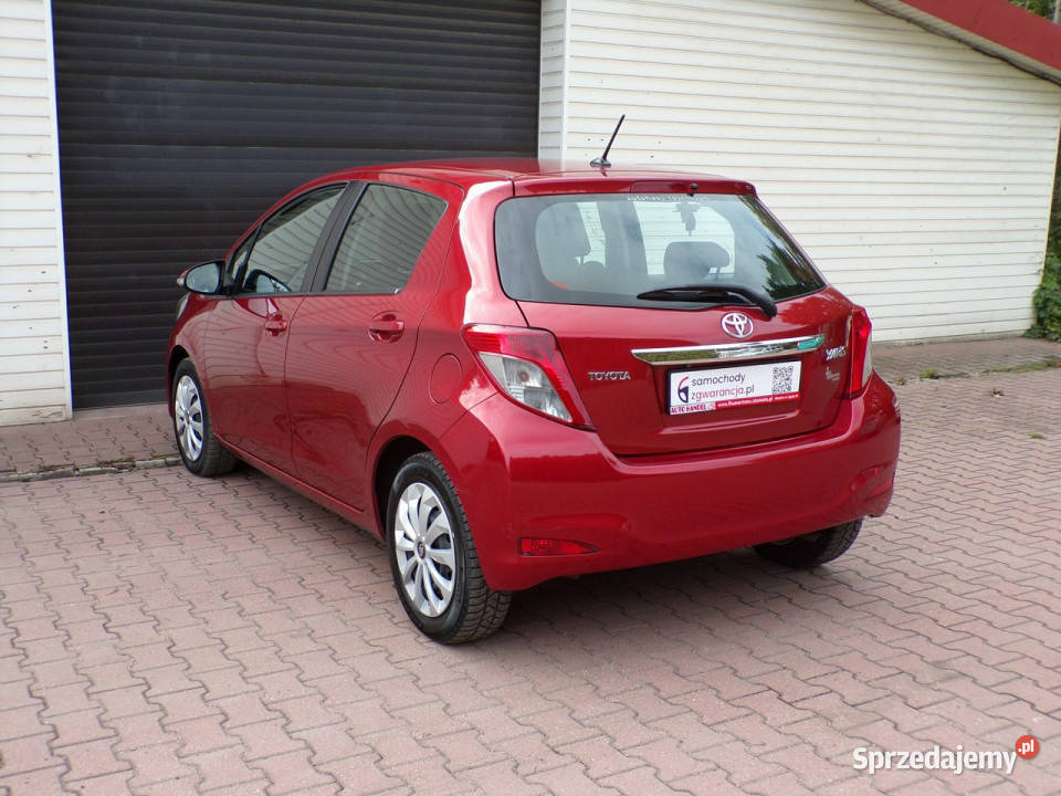 Toyota Yaris Navigacja Kamera cof I właść III