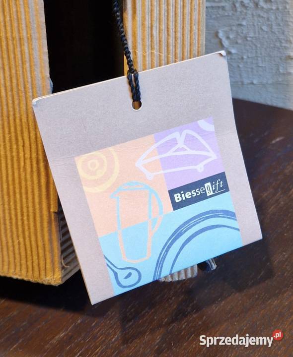 GAZETNIKSTOJAK na gazety ŁABĄDŹwłoski design z Pozostałe Lublin