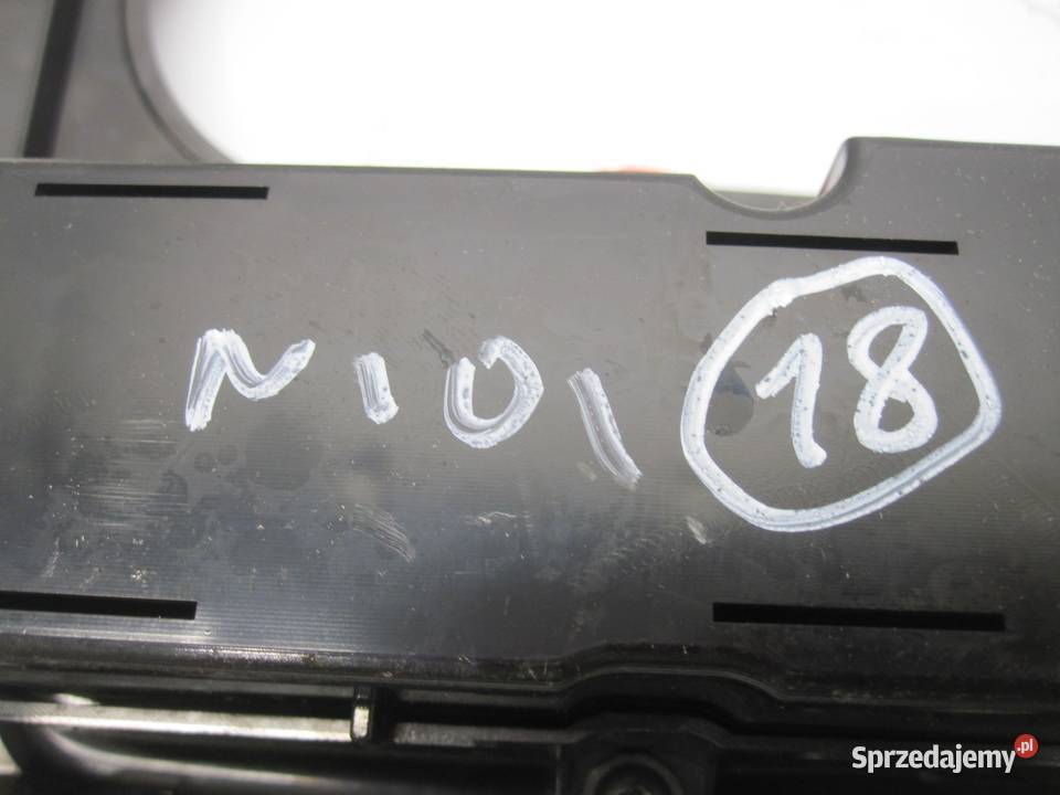 SPRINTER II W906 LIFT 16r ramka obudowa radia Kielce