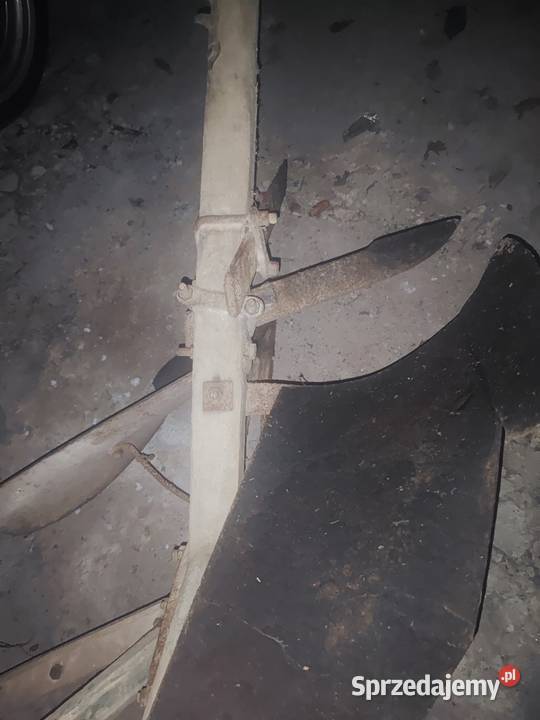 Pług konny dwustronny Łęka