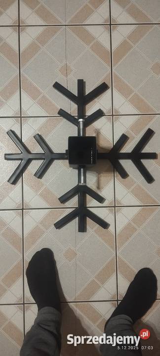 stojak pod choinkę ręczna robota Mędrzechów