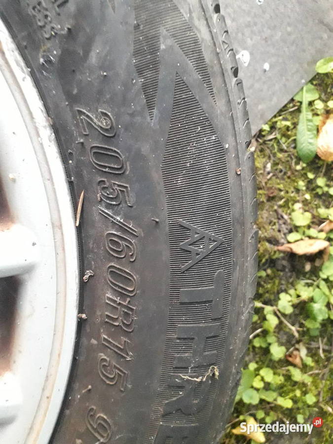 Opony 205 60 R15 śląskie Myszków sprzedam