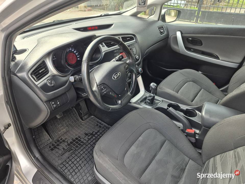 Kia Ceed 2015r SALON POLSKA Serwis ASO mazowieckie Ożarów Mazowiecki sprzedam