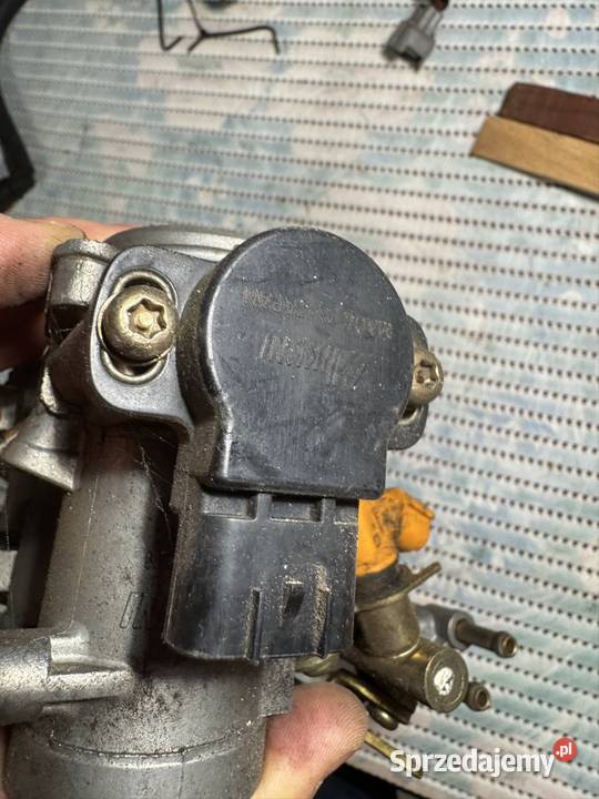 Listwa Wtryski Wtryskowa Przepustnice Mikuni Jelenia Góra