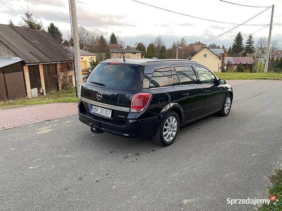 Opel Astra H 19 CDTI Cosmo Sport 2005 r Astra