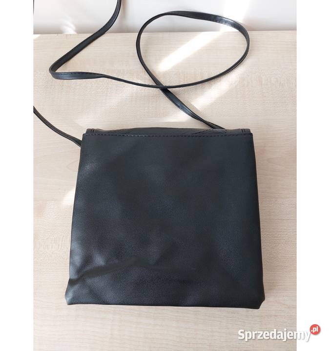 Torebka czarna kopertówka listonoszka na pasek Listonoszka