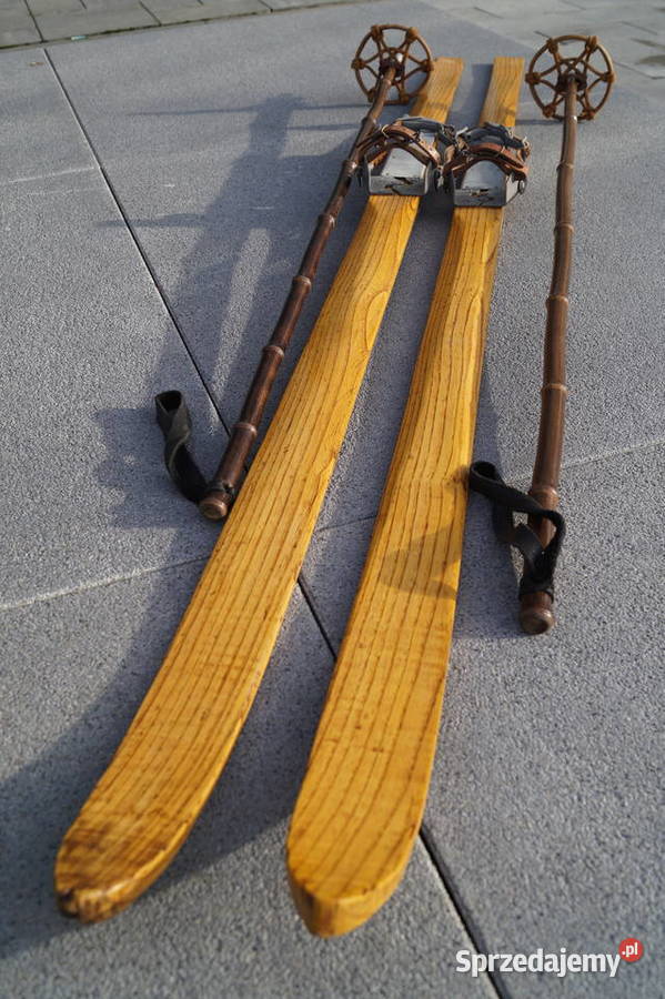 Stare narty jesionowe 190 z kijkami Pruchnik