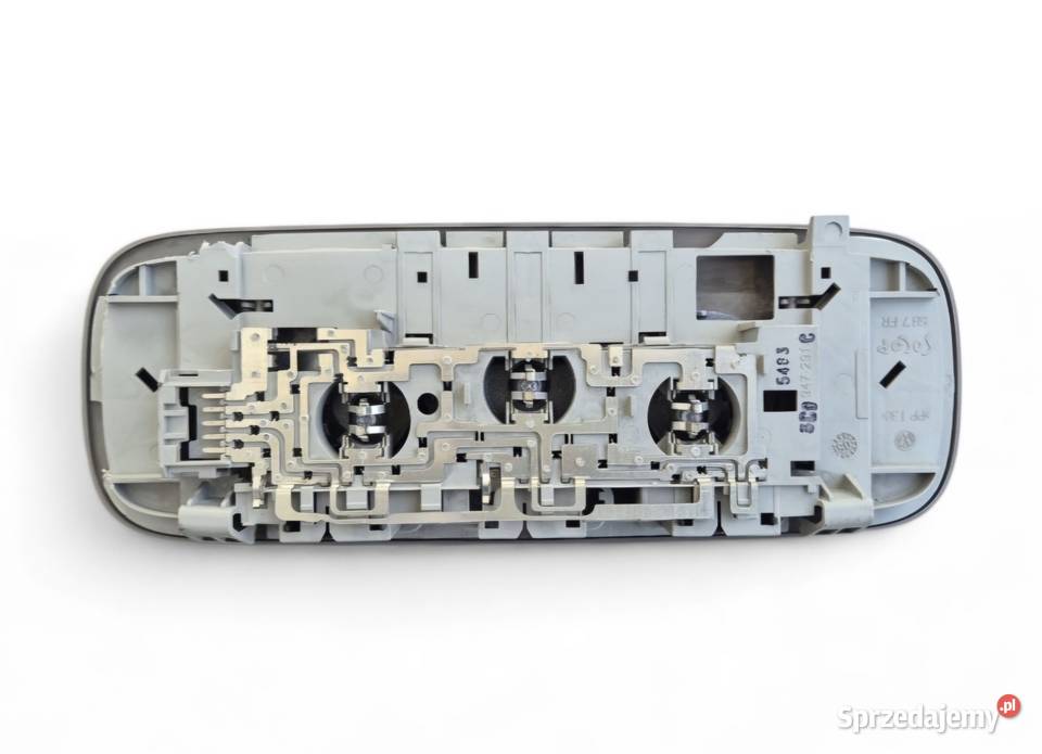 LAMPKA PODSUFITKI OŚWIETLENIE KABINY VW PASSAT Oświetlenie kabiny