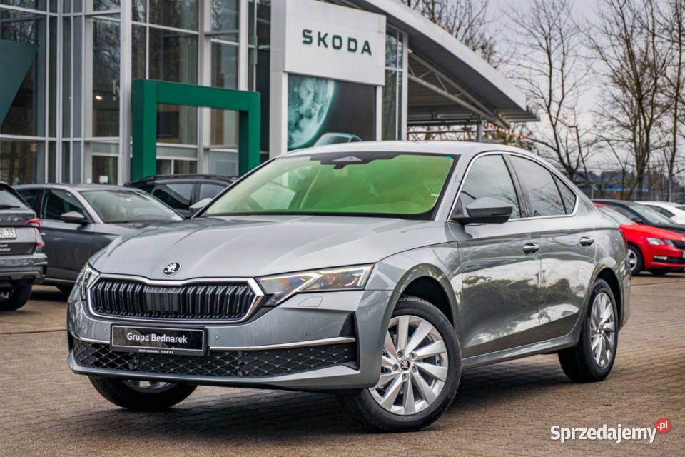 koda Octavia Drive Selection 15 TSI mHEV 150 DSG elektryczne lusterka