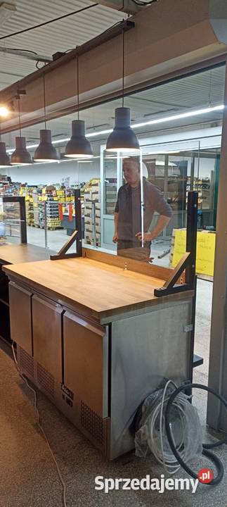 Komplet wyposażenie sklepu piekarniczego witryna sprzedam