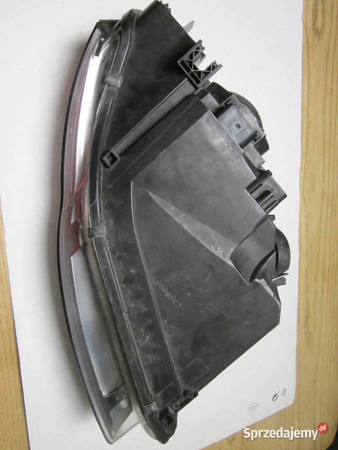 A4B7 lampa zwykła A7 lewa przód 300000km Białystok