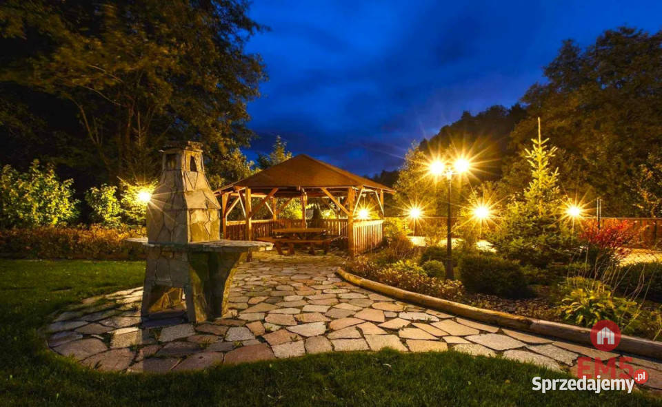 Dom wolnostojący Szczebra 210m2