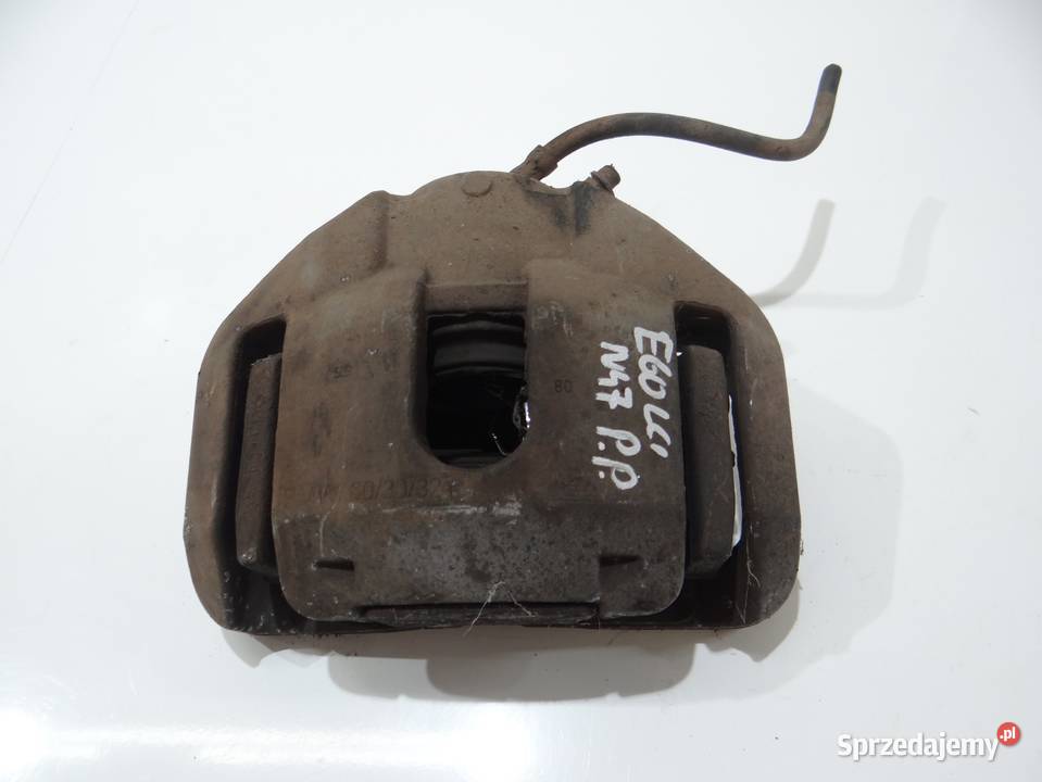 ZACISK HAMULCOWY PRAWY PRZÓD BMW E60 E61 N47 Strzyżewice