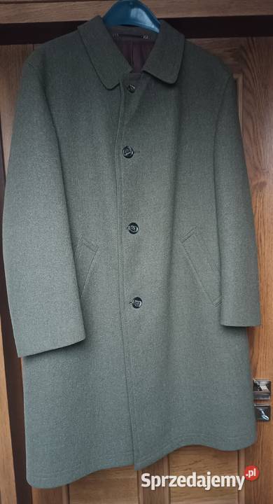 Klasyczny wełniany zimowy niemiecki płaszcz z małopolskie Zbylitowska Góra
