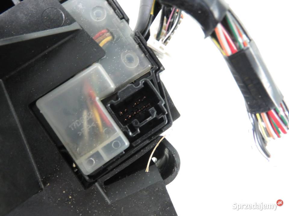 PRZEŁĄCZNIK ZESPOLONY MAZDA 3 BK BP4R17D682 osobowe sprzedam