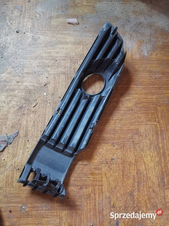 Passat B5 FL 0005r 2 lewa kratka zaślepka Zamość