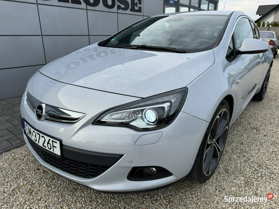 Opel Astra GTC 14 Innovation xenon 94 przebieg J ESP Astra Chełm Śląski