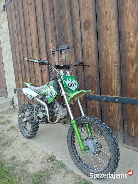 Cross xtr 125 z kaskiem Frysztak