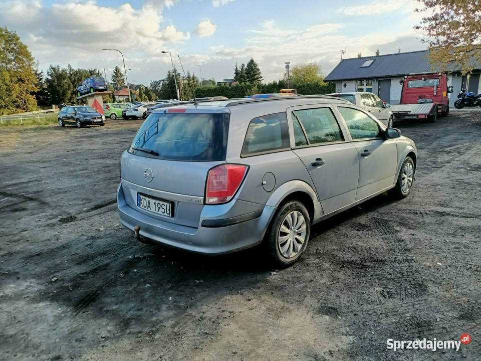 Opel Astra Opel Astra 17CDTI 80 05r H 20042014 Tarnów