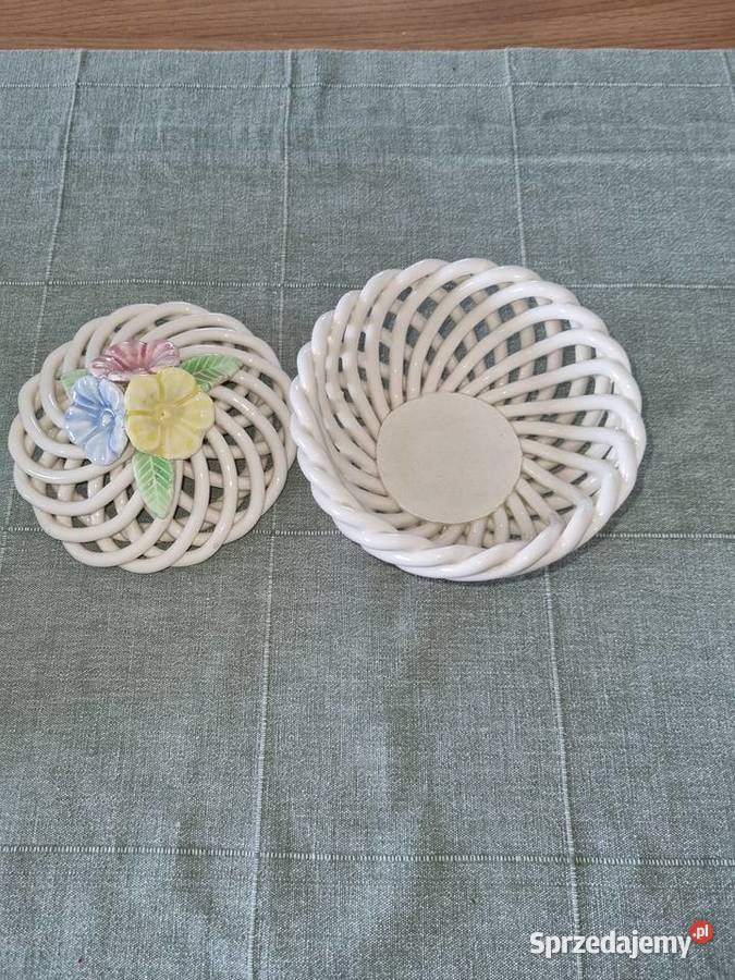 Boboniera koszyczek ażurowy vintage wielkopolskie Wola Podłężna