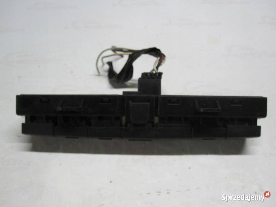 DODGE NITRO 08r panel przełączników P04602563AG osobowe sprzedam