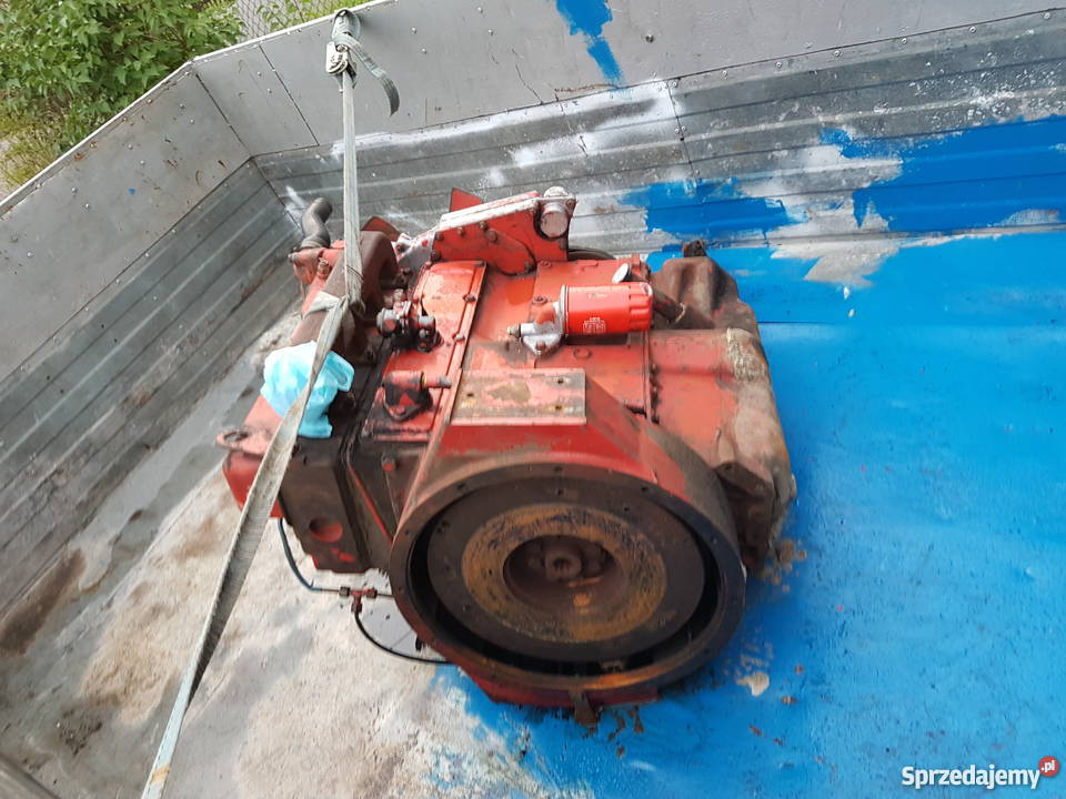 Silnik do konbajna Ihc 481 nieuszkodzony Kluczbork
