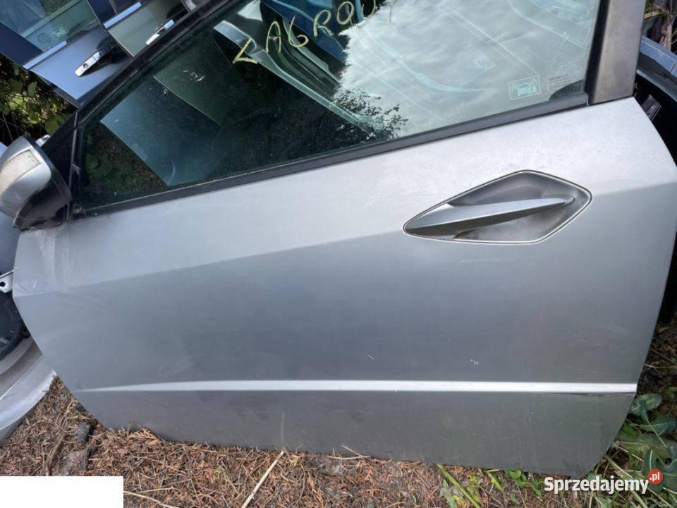 Honda Civic VIII UFO types drzwi 3D NH 700m osobowe lubelskie Kozubszczyzna sprzedam