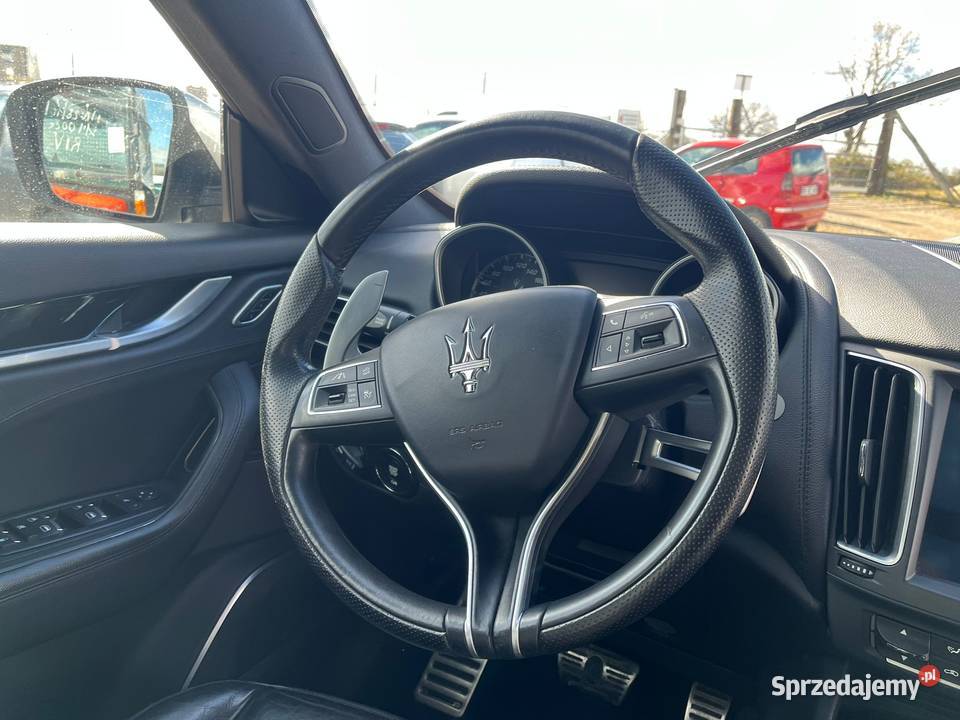 MASERATI Levante 30D V6 275 EH922 Katowice