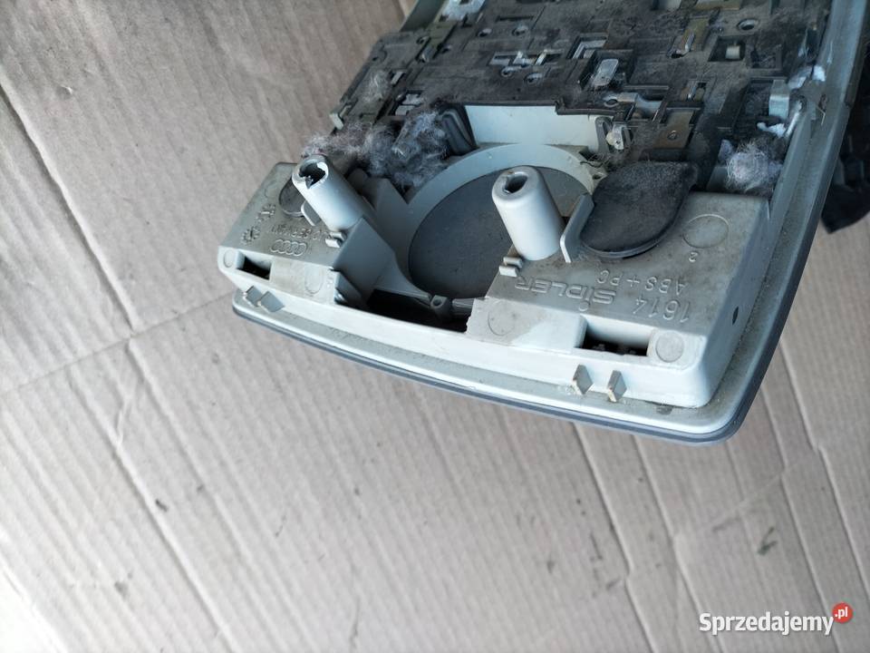 AUDI A3 8L A38L LAMPKA PODSUFITKI WNĘTRZA osobowe Kamień-Kolonia