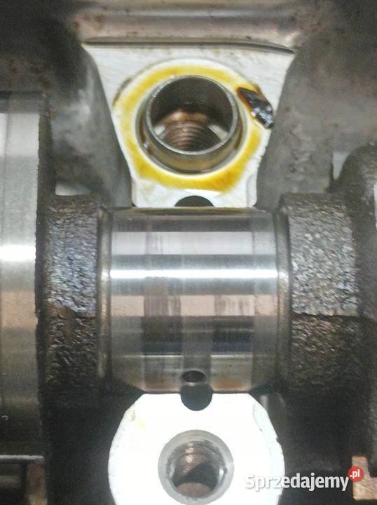 GŁOWICA KOMPLETNA 1318B30322 16 16V VVTI 1ZRFAE Głowice cylindrów