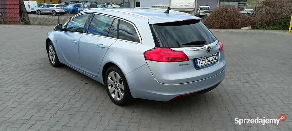 Opel Insignia A Kombi 2012 20 CDTI 130 2000cm3 Insignia Ostrowiec Świętokrzyski