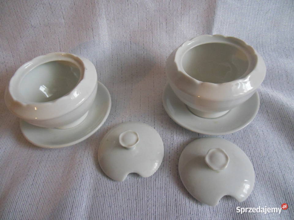 Cukierniczki białe ze spodkami Lubiana PRL 2 Kielce