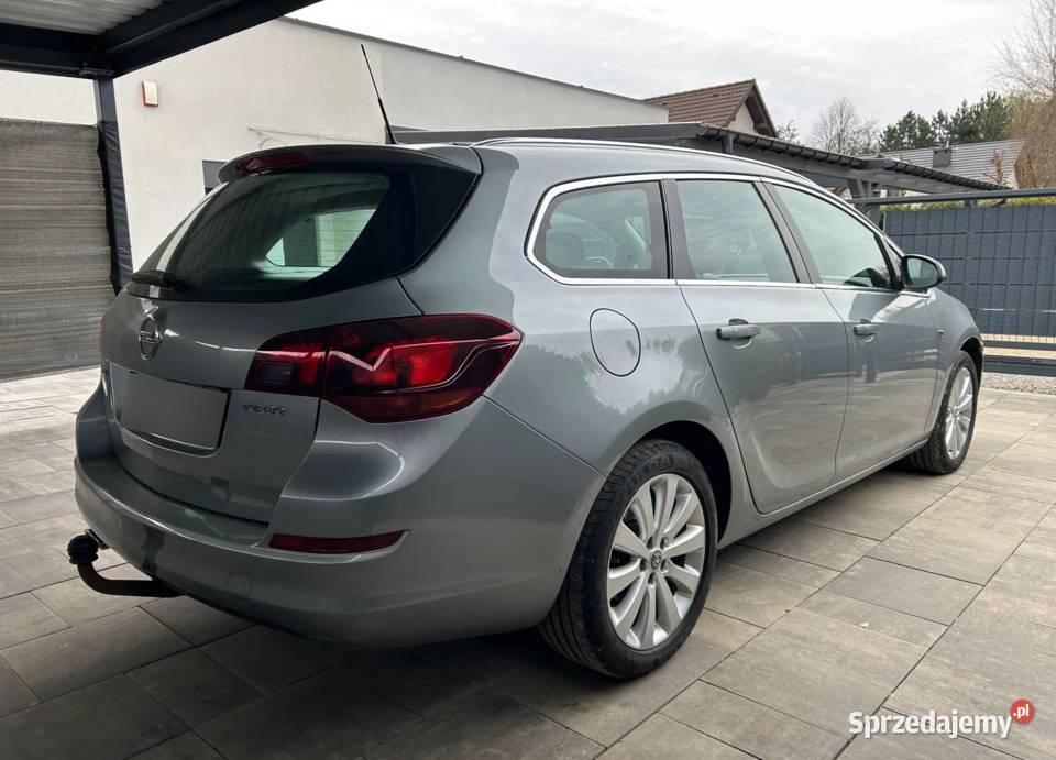 Opel Astra J Sports Tourer 14Turbo 140 1364cm3 Tarnowskie Góry