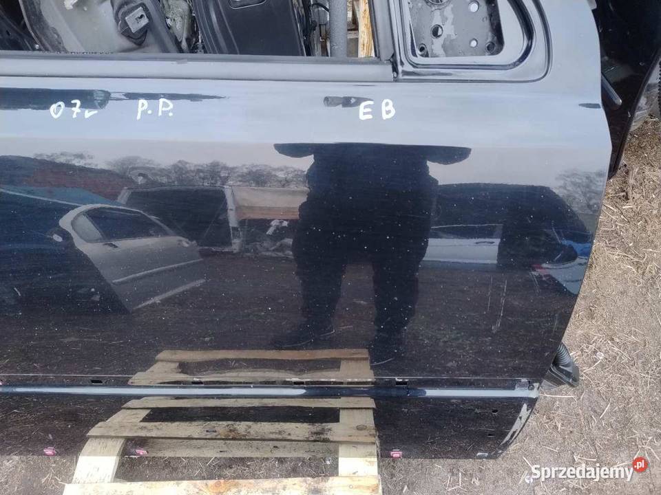 DRZWI PRAWY PRZÓD EB KIA SORENTO osobowe wielkopolskie