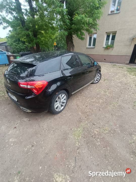 DS Automobiles DS 5