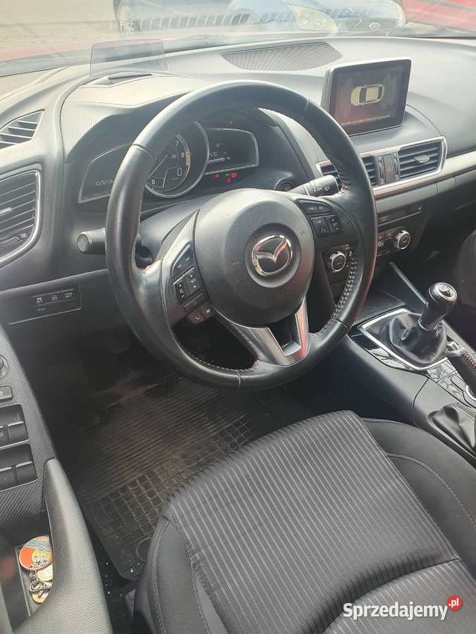 Mazda 3 20 benzyna hatchback mały przebieg mazowieckie