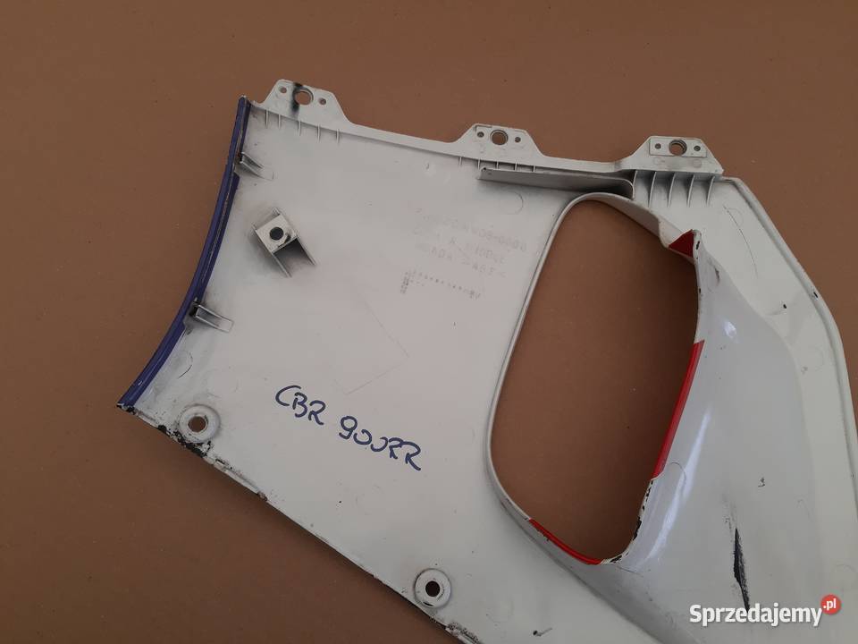 HONDA CBR 900RR OWIEWKA PRAWY BOCZEK OSŁONA Bieleń