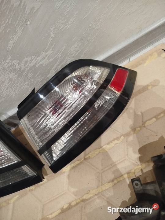 Lampa prawa tył Saab 93 lift sedan