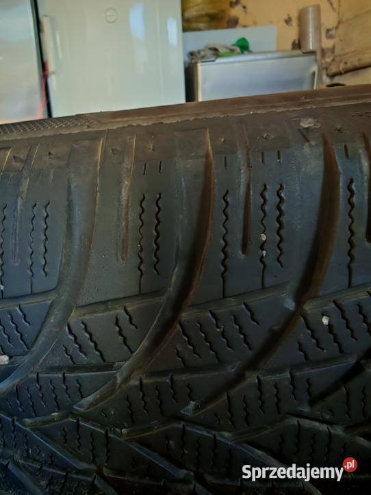 Opony zimowe R15 z felgami Chodzież
