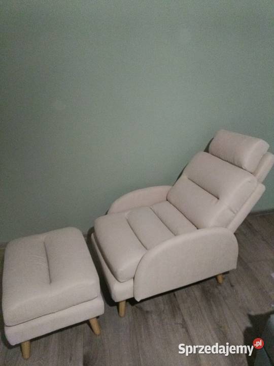 Fotel z podnóżkiem Gniezno