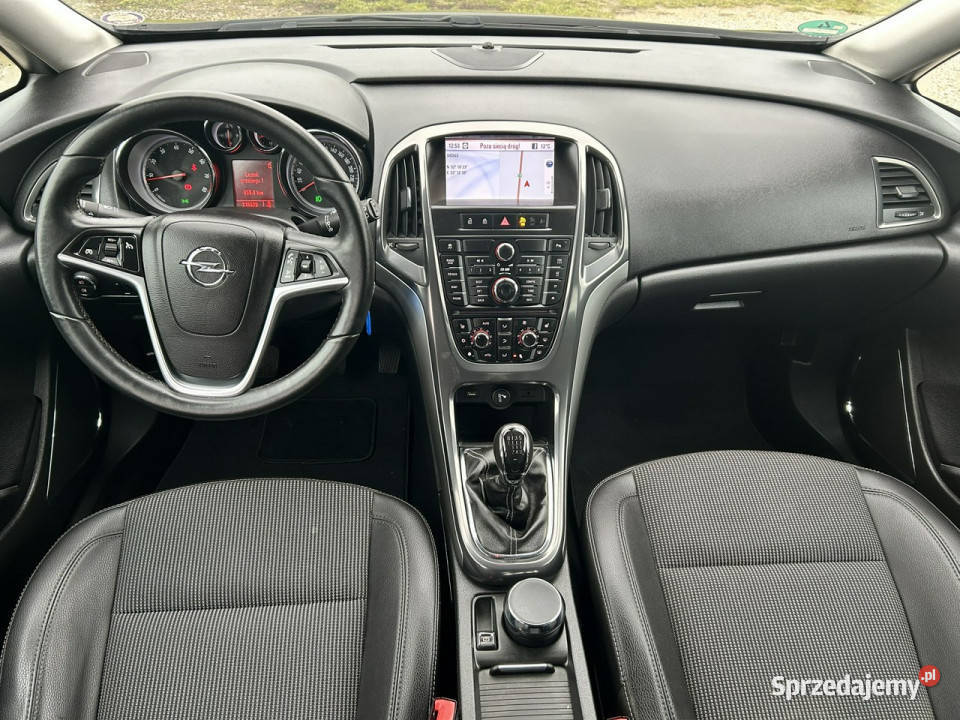 Opel Astra Cosmo J 20092019 benzyna Nowe Iganie sprzedam