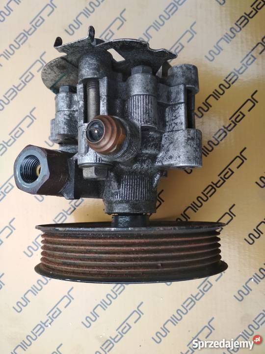 TOYOTA RAV4 18 VVTI 0005 POMPA WSPOMAGANIA osobowe lubelskie