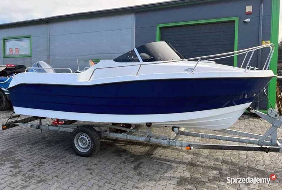 ŁÓDZ MOTOROWA Z KABINĄ 540 OPEN 6 OSOBOWA