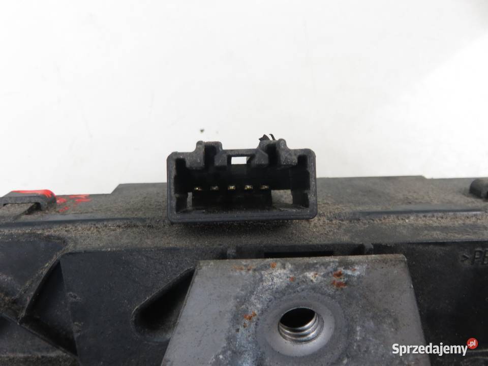 ZAMEK KLAPY FORD GALAXY II 3M51R442A66AR