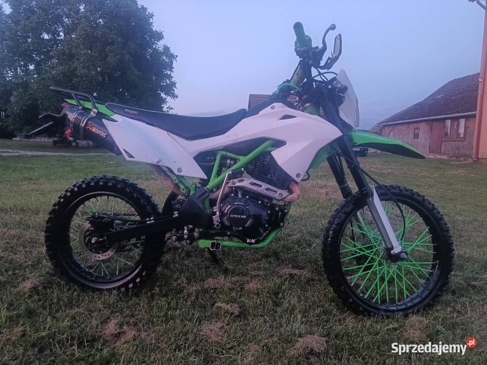 Sprzedam Crossa defender 150 nieuszkodzony