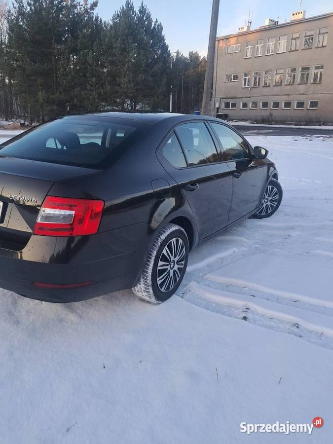 SKODA OCTAVIA 14 150 2017r 132000 salon Świnoujście