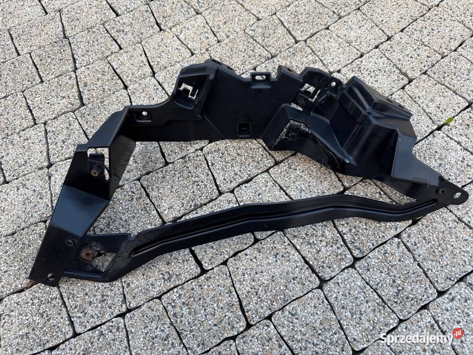 BMW Uchwyt osłony końcwydechu dolny lewy M o Chwaszczyno