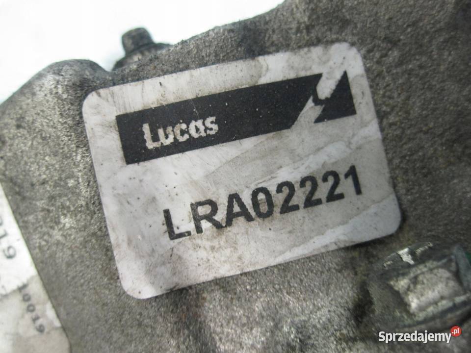 ISUZU TROOPER 30 D 4JX1 160 02r alternator