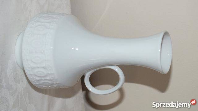 Biały ręcznie robiony ceramiczny wazon Inowrocław